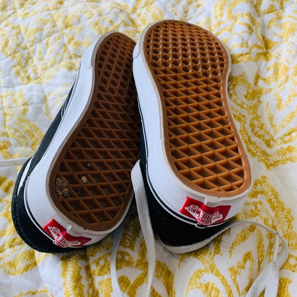 Tennis - Picture 4 of 4